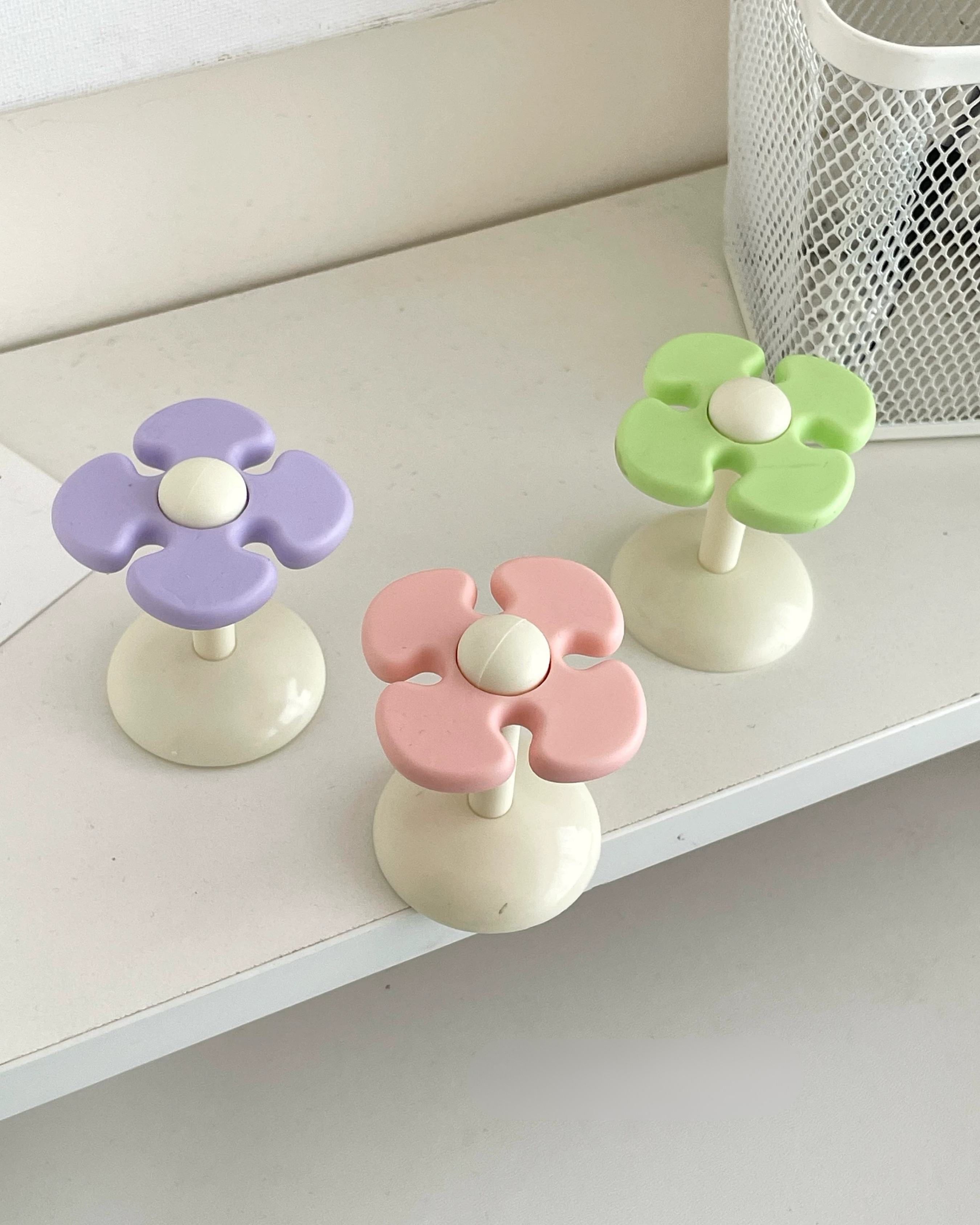 flower cable holder