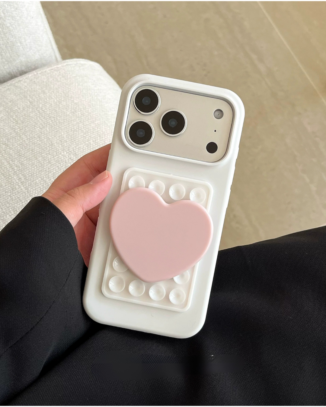 Love at first look case