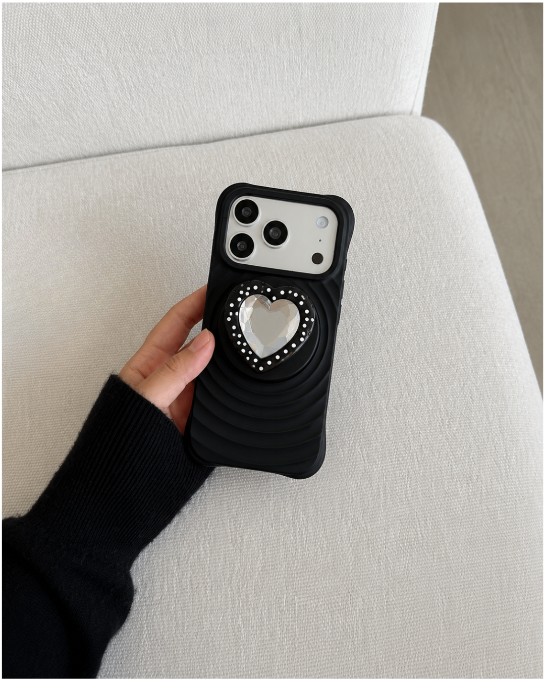 Ripple polka heart case