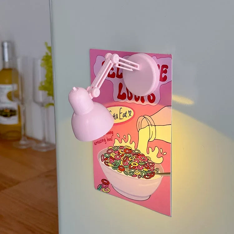 mini magnetic table lamp