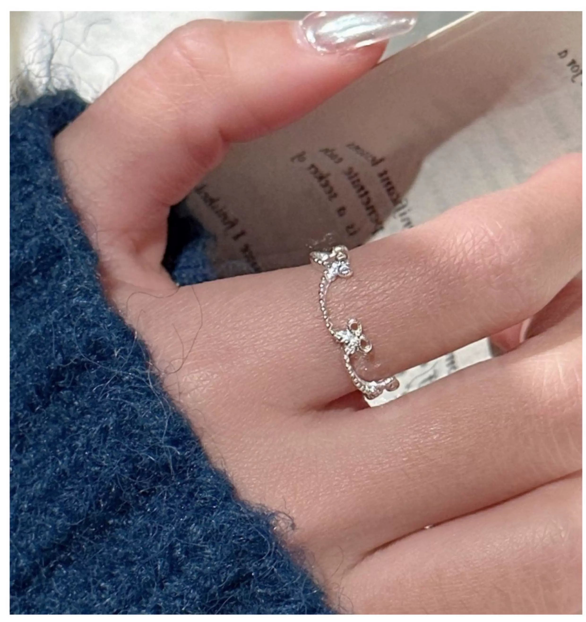 silver crown ring