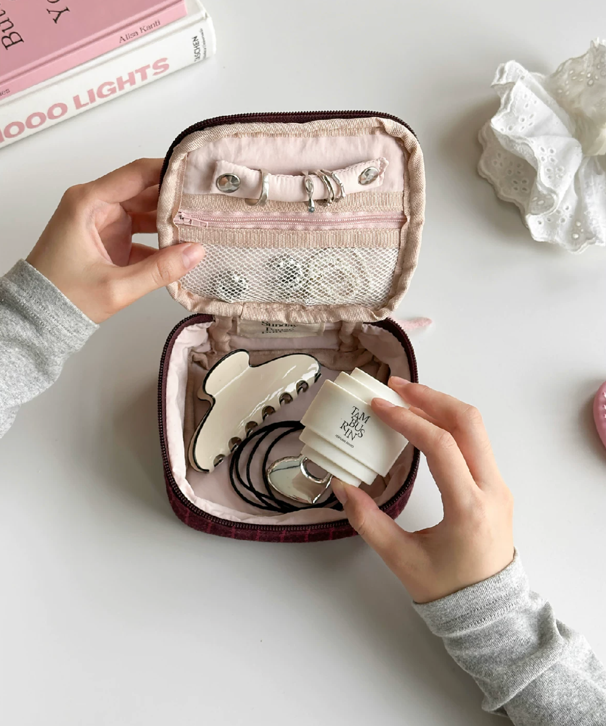 sunday pause button jewelry box