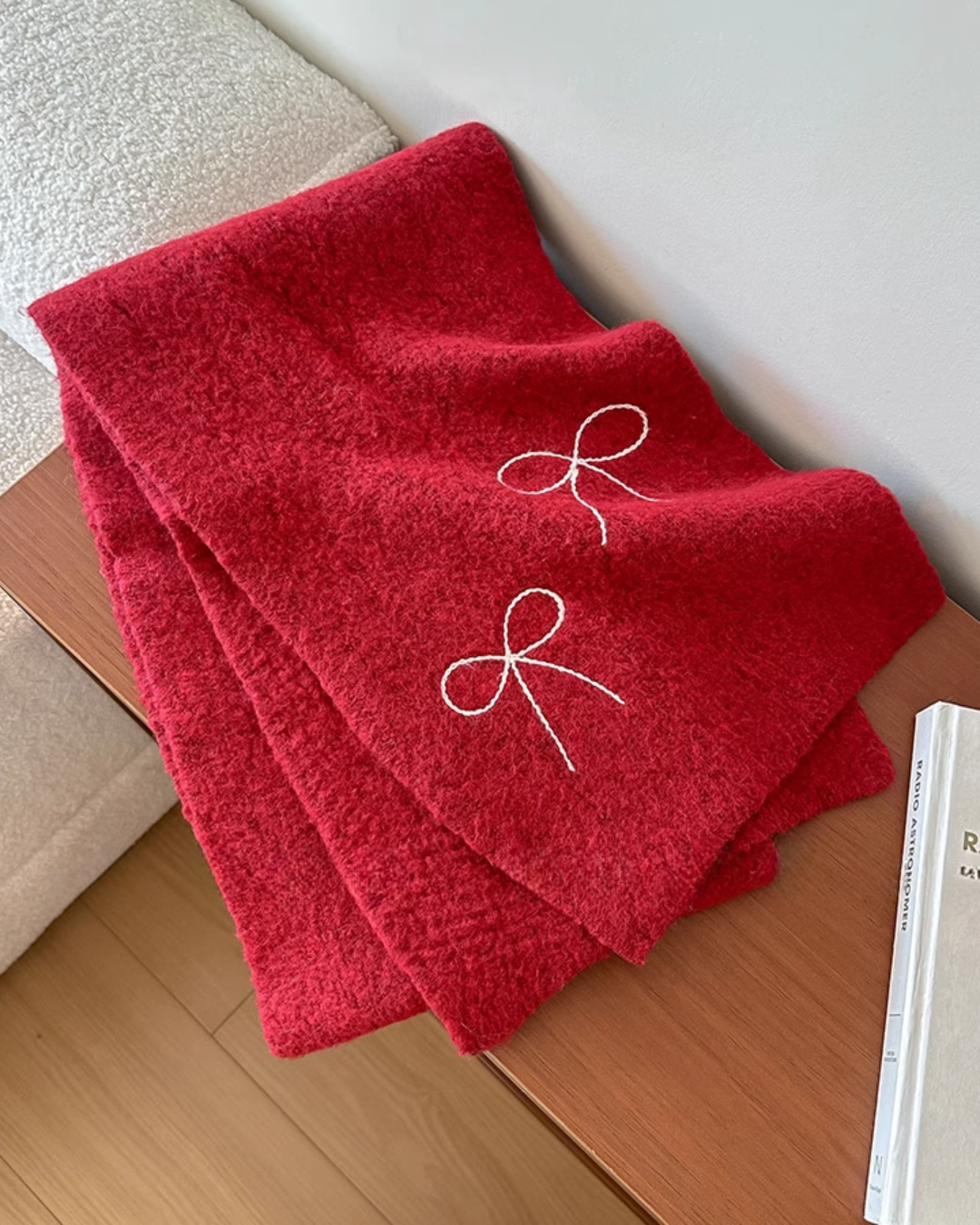 bow embroidery knitted scarf