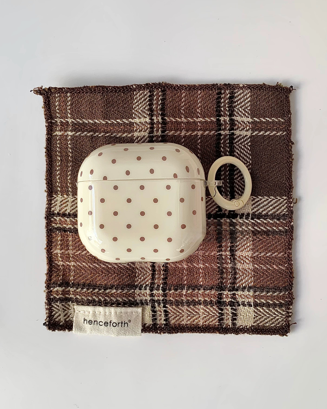 Polka latte airpods