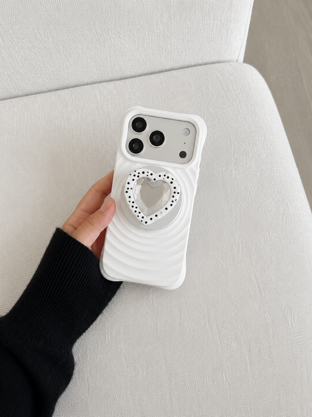 Ripple polka heart case