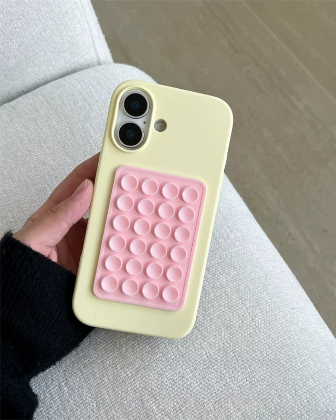 Love at first look case