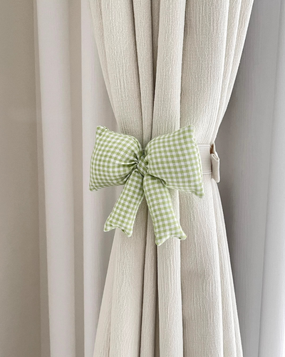 bow curtain tiebacks