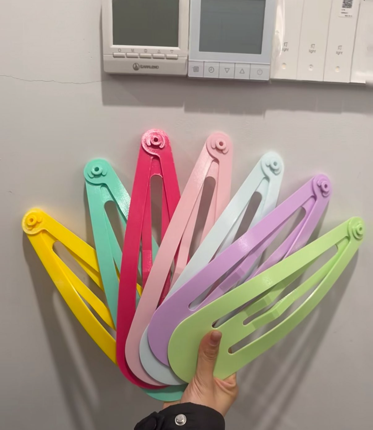 giant hair clip