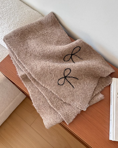 bow embroidery knitted scarf