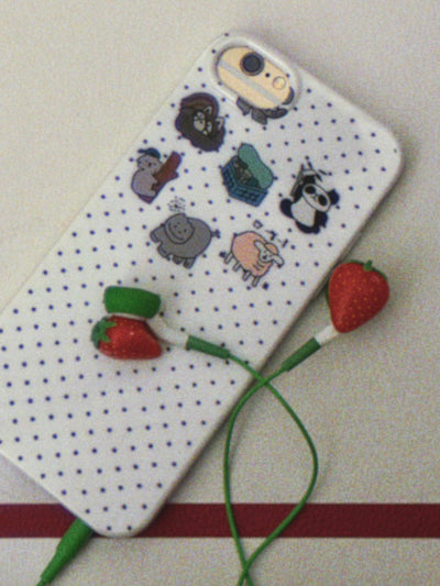 strawberry & daisy earphones