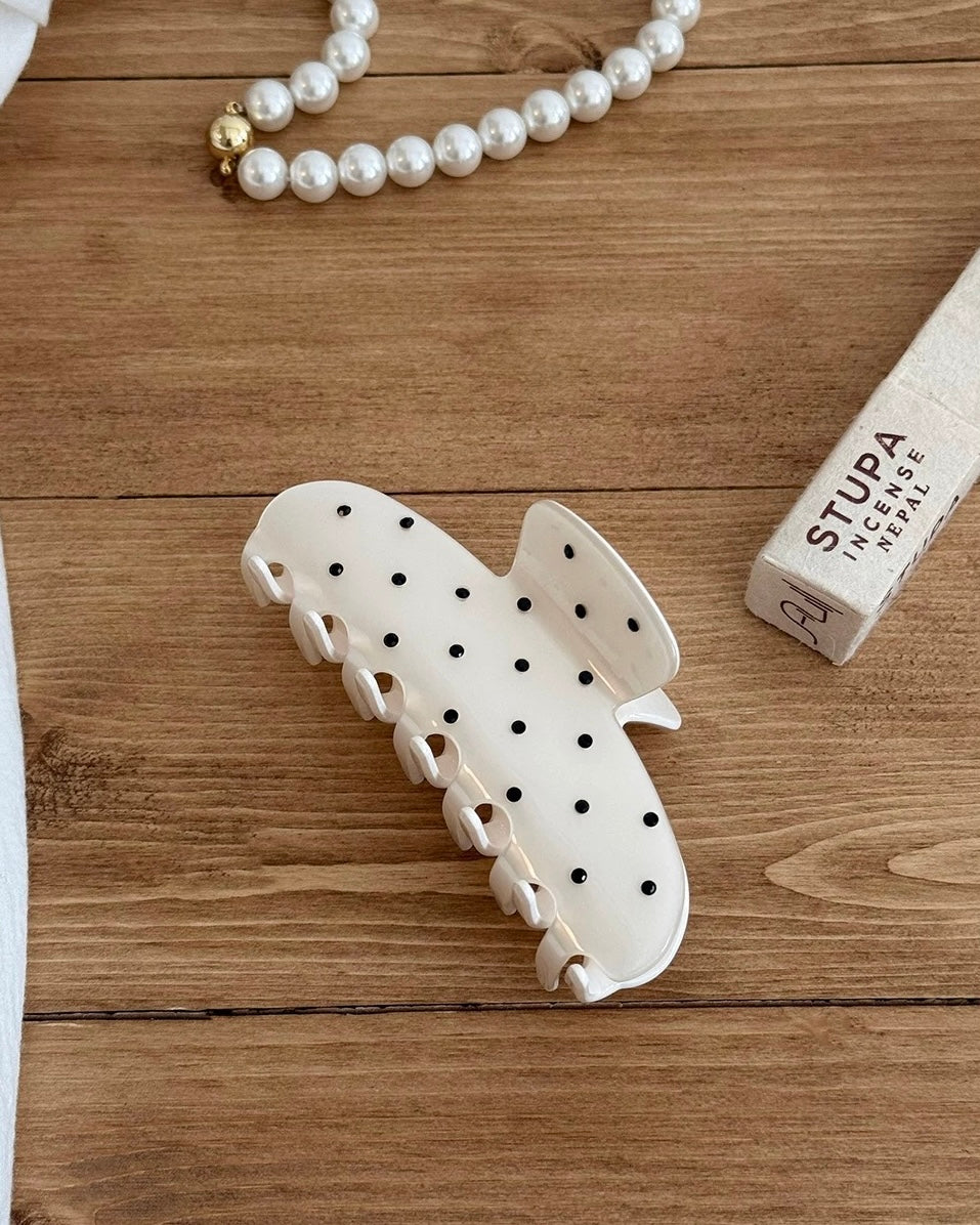 polka hair claw clip