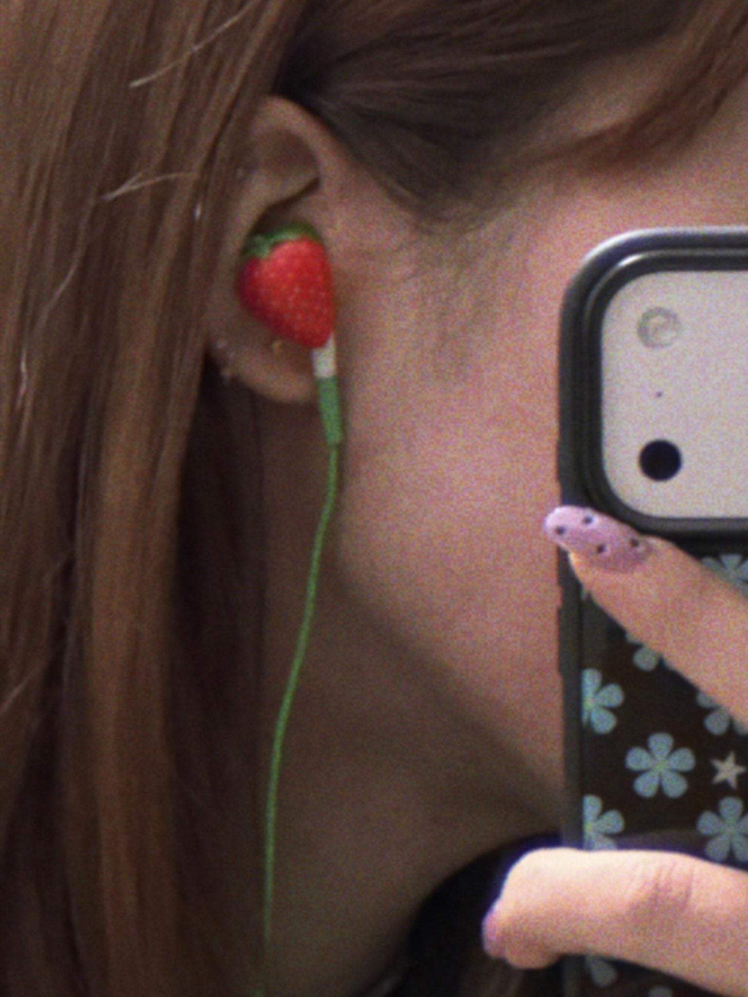 strawberry & daisy earphones