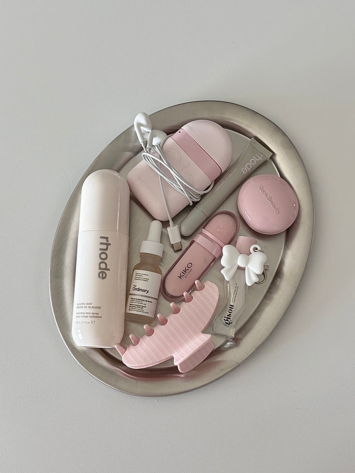 Bow Gloss Charm