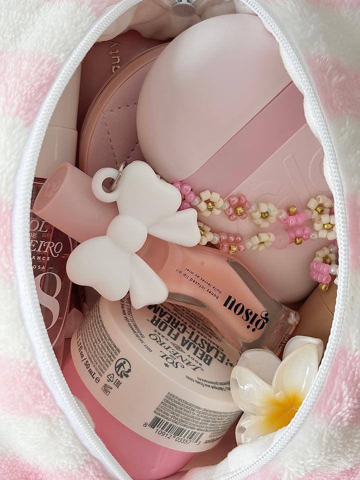 Bow Gloss Charm