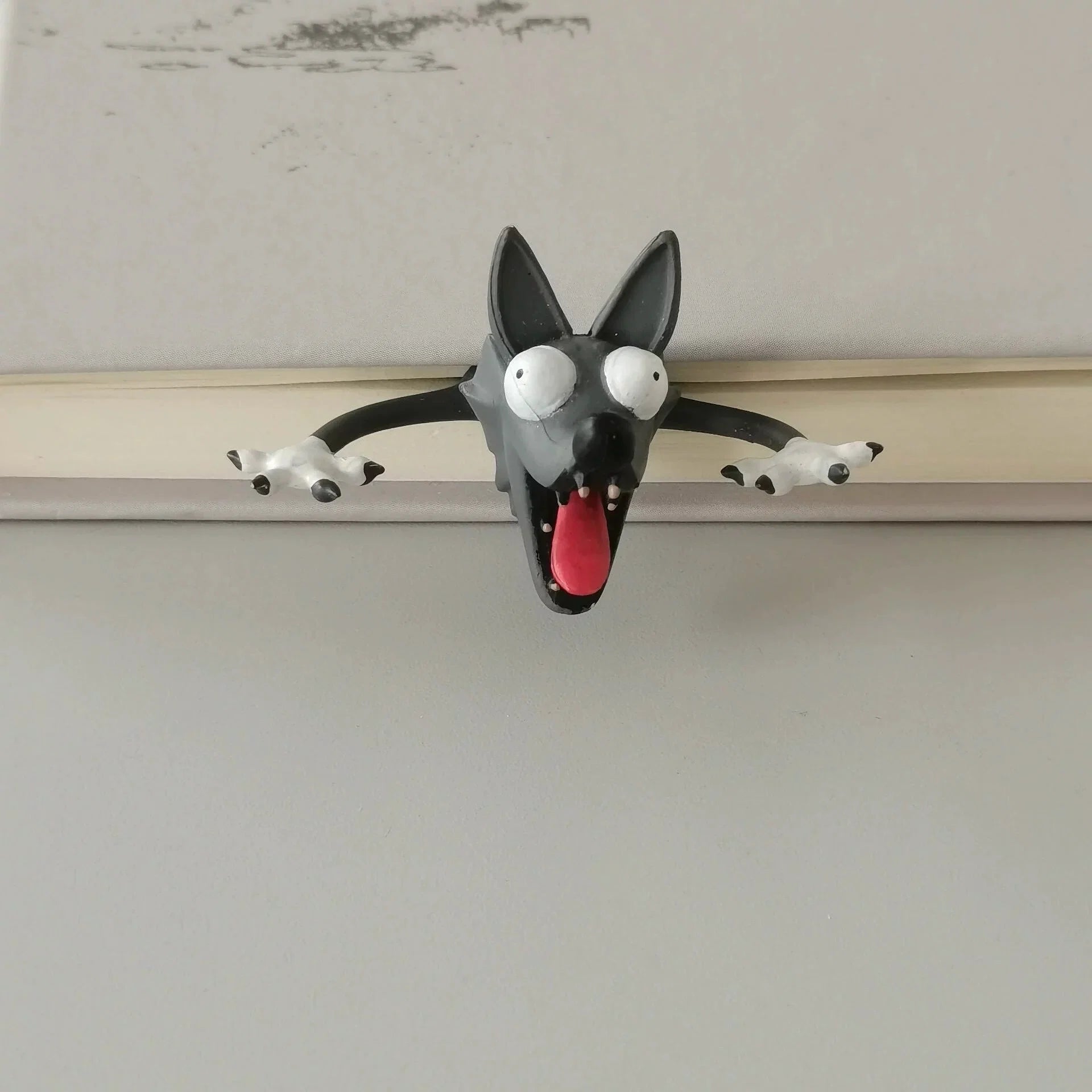 ouch! wolf bookmark 🐺📖