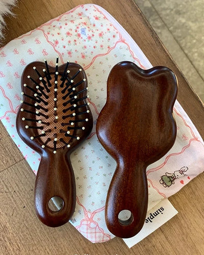 teddy bear wood comb