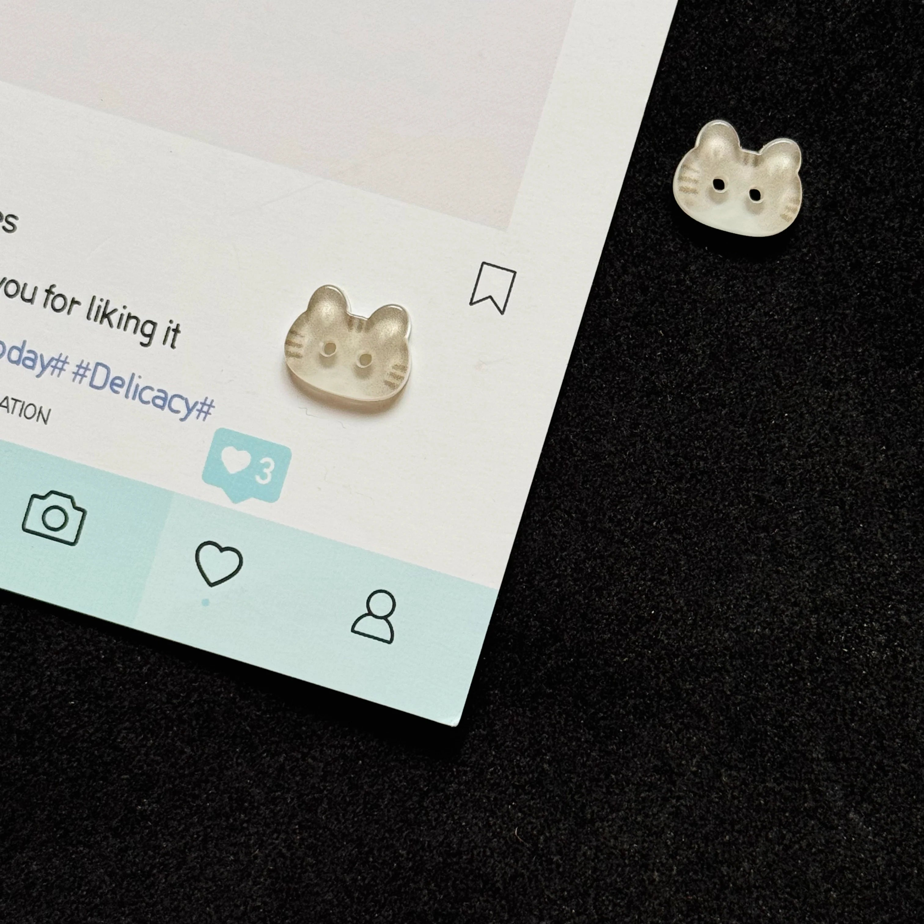 cat buttons 🐾