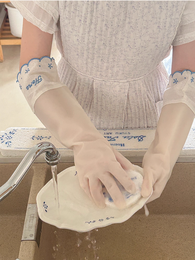 embroidered lace trimmed kitchen gloves