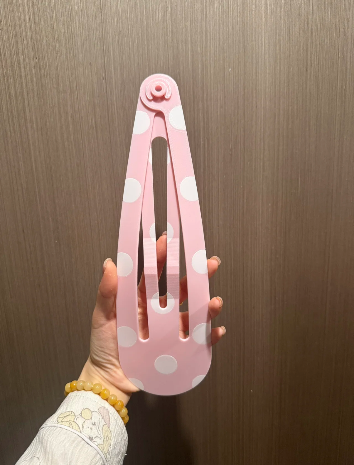 giant hair clip